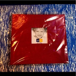 KOLO Red Photo Album